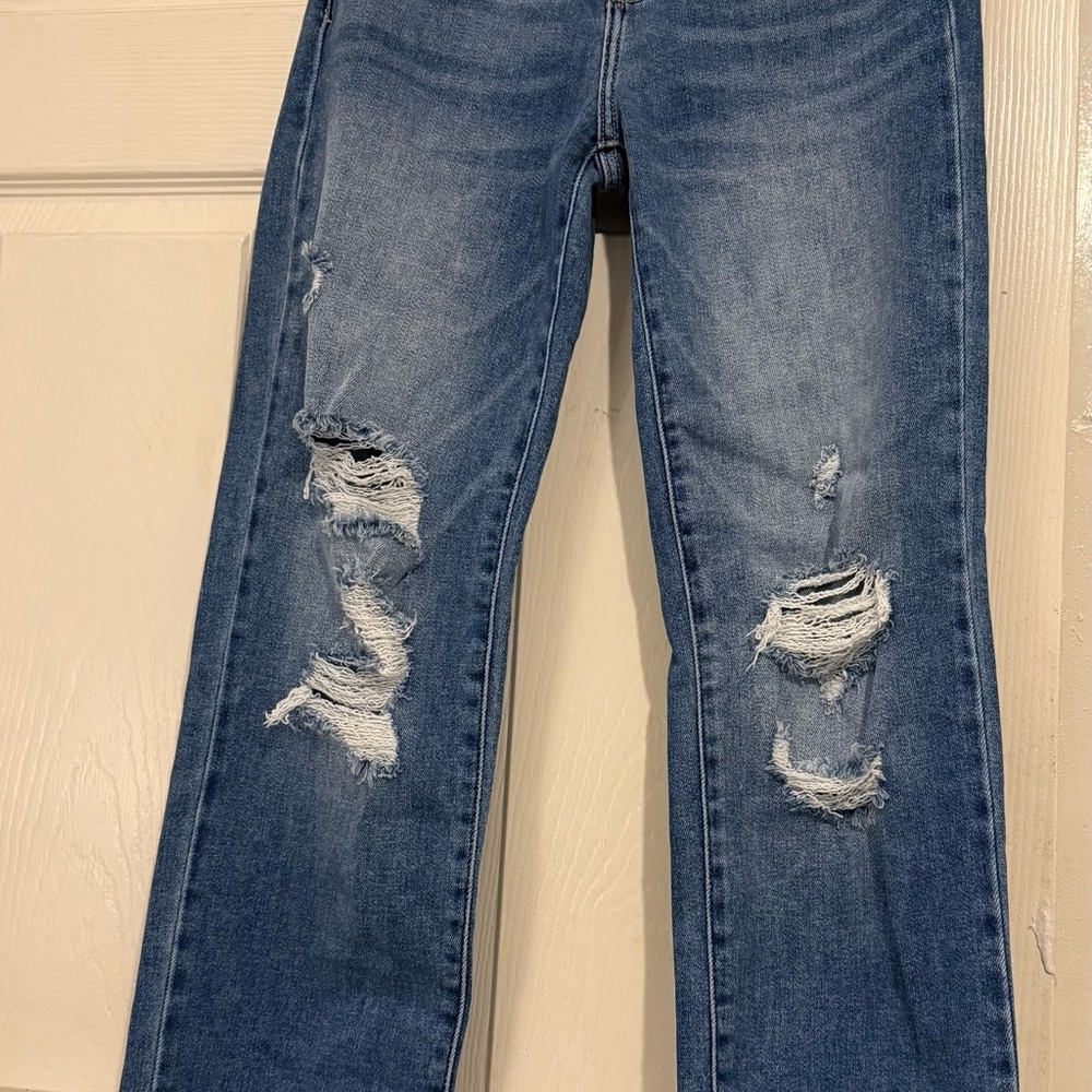 Hidden Distressed Blue Jeans size 27